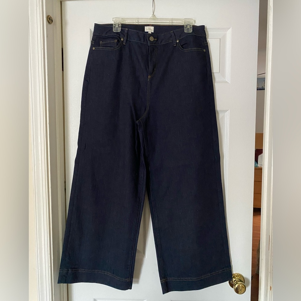 ANN MASHBURN Wide-Leg Cropped 5-Pocket Jean in Indigo Stretch Denim